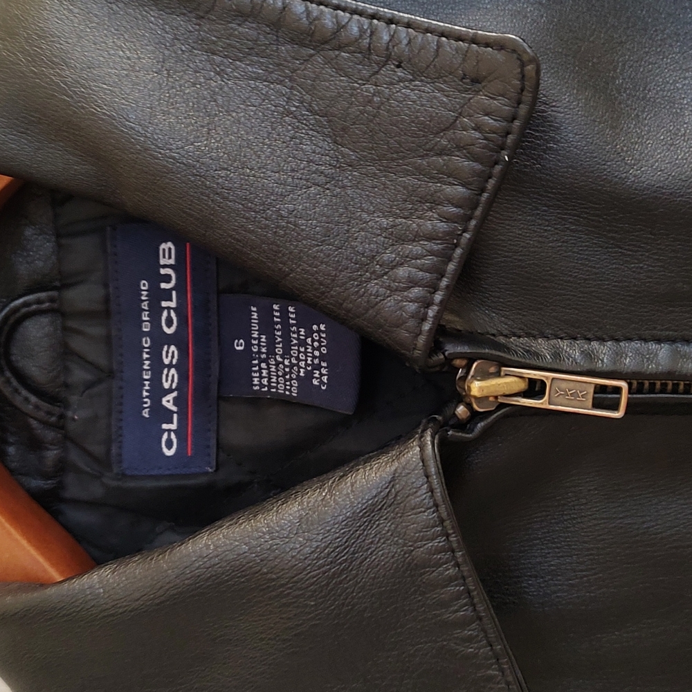 Leather jacket - Picture 3 of 8